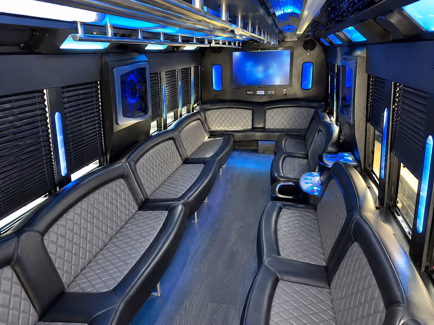 party buses for waco bachelorette bar crawls on austin avenue