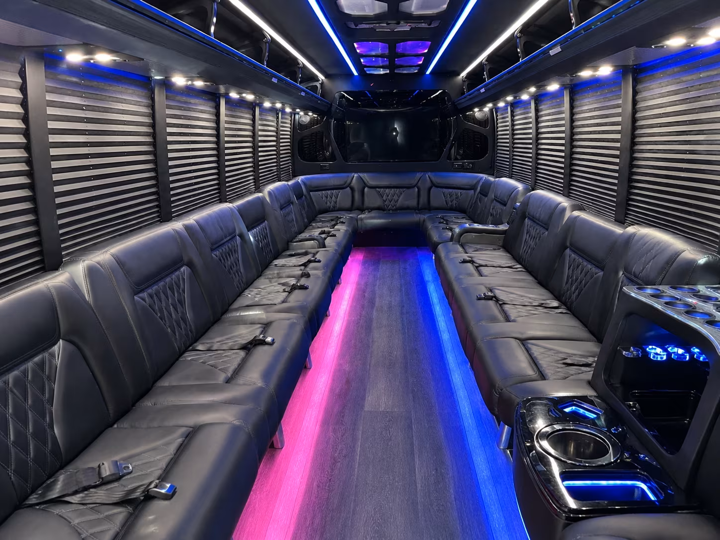 speaker and vip shuttle buses for waco conferences