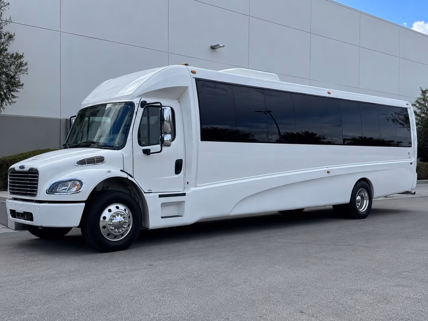 waco bus rental service area